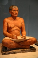 The “Seated Scribe” of the Louvre museum